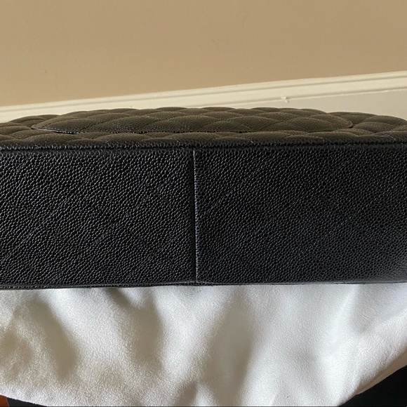 Authentic Classic Chanel black cavier jumbo - Picture 7 of 10